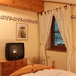 ゲストハウス Haus Bergliebe