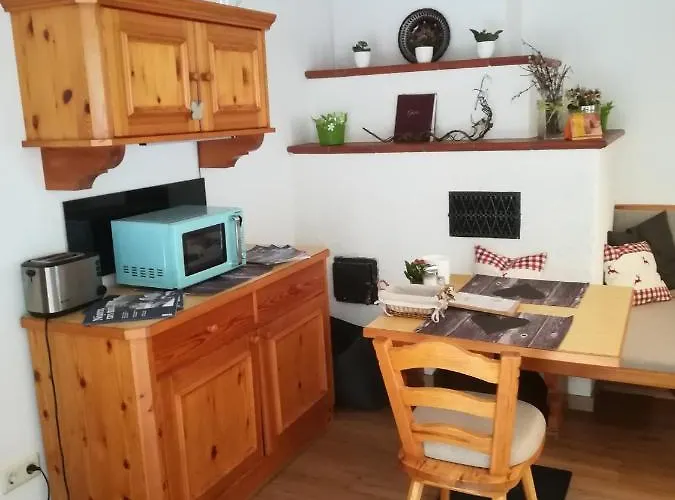 Haus Bergliebe 게스트하우스 3*