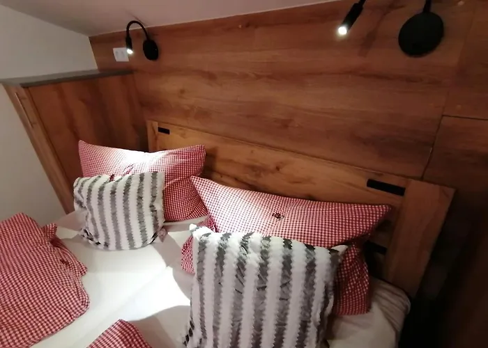 Haus Bergliebe 게스트하우스 3*